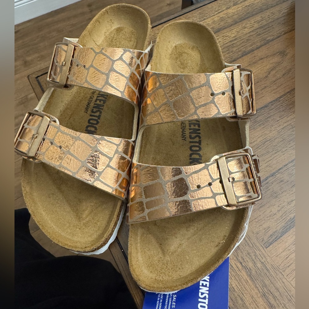 Birkenstock Sandals 🤎 - Picture 3 of 14